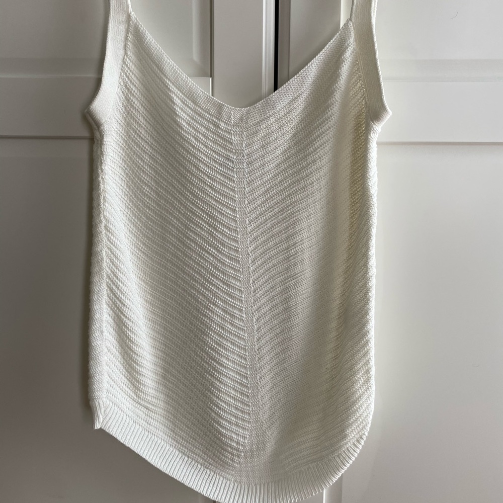 Uniqlo Excellent Condition Tank
